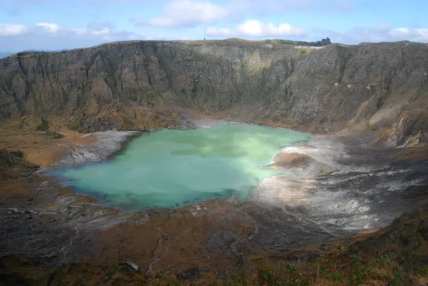 Вулкан, який «знищує цивілізацію», вивергається – чи може він спровокувати потужне виверження? 9