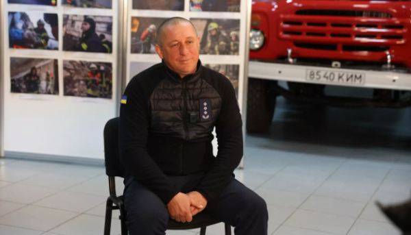 Шість діб у крижаній воді: у МВС розповіли деталі спецоперації з водолазами на київській ТЕЦ