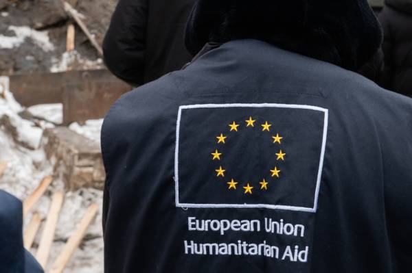 Єврокомісар Лябіб відвідала постраждалу від російських ударів Дарницьку ТЕЦ в Києві. 16