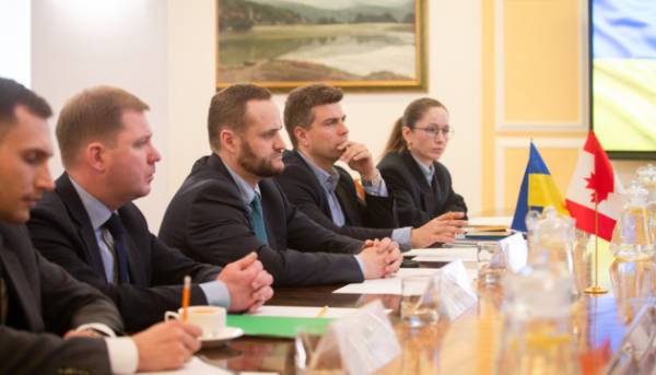 Канада допоможе українським муніципалітетам підготуватися до майбутнього сезону обігріву. 7