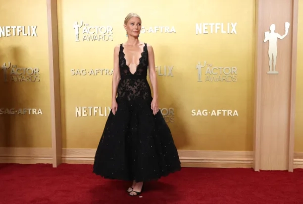 10 найкраще одягнених знаменитостей на церемонії вручення премії «Акторська премія 2026» — від Демі Мур до Гвінет Пелтроу 16