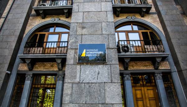 НАБУ та САП розкрили розкрадання "зелених" грошей, підозрюють колишнього заступника голови ОП. 2