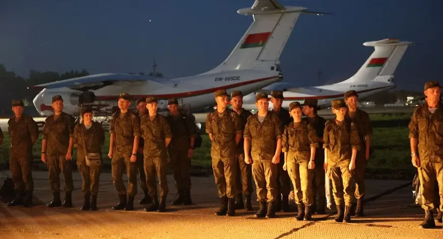 Беларусь продлила военные учения у границы с Украиной как минимум на неделю