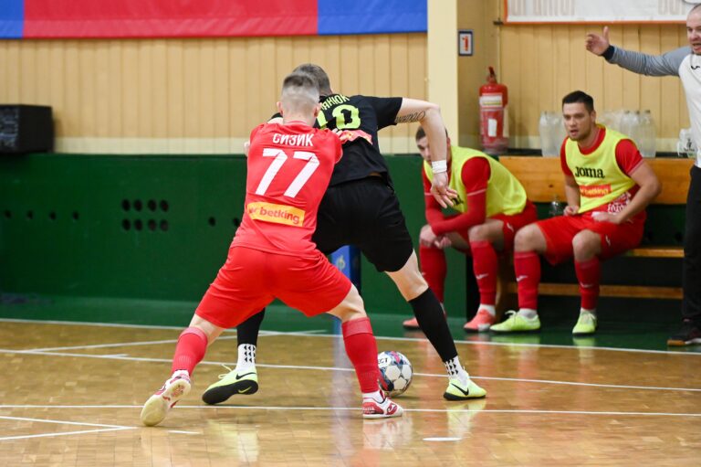 Шостий тур betking Екстра-ліги: яскраві матчі, голи та інтрига на паркеті