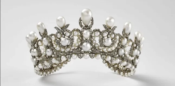 Lemonnier, Alexandre-Gabriel, Mus??e du Louvre, D??partement des Objets d'art du Moyen Age, de la Renaissance et des temps modernes, OA 11369 - https://collections.louvre.fr/ark:/53355/cl010105008 - https://collections.louvre.fr/CGU