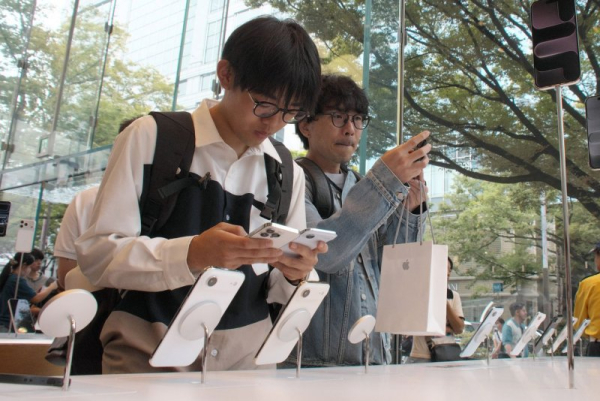 Smartphone users who suffer from 