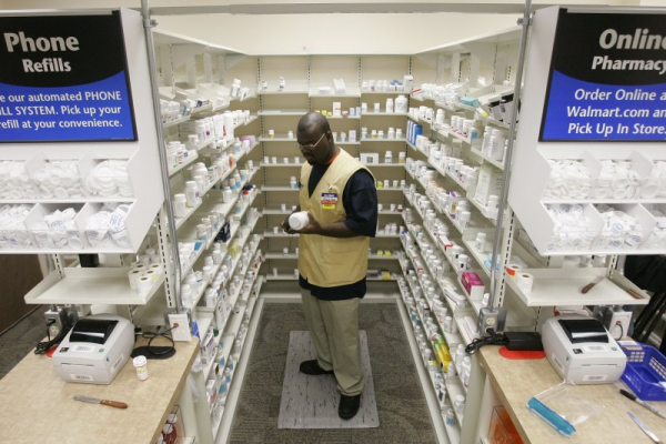 Дослідники виявили, що нова потужна комбінація препаратів призвела до значного прориву в лікуванні чоловіків, які борються з агресивною формою раку простати. Фото з архіву: Браян Керсі/UPI A powerful new drug combo has yielded a major breakthrough for men battling an aggressive form of prostate cancer, researchers found in a clinical trial. File Photo by Brian Kersey/UPI