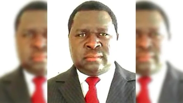 Адольф Гітлер Уунона бореться за переобрання ФОТО: eagleFM https://www.imdb.com/name/nm13274541/?ref_=mv_desc ] показано на BILD