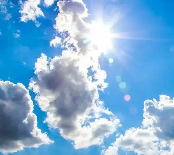 Гігантський протуберанець відірвався від Сонця: його розмір у 80 разів перевищує діаметр Землі