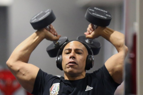 Дослідники з Вірджинського політехнічного університету повідомили, що силові тренування можуть бути навіть ефективнішими за біг, коли йдеться про захист від діабету. Фото з архіву: Білл Грінблатт/UPI Strength training might be even more effective than running when it comes to protecting against diabetes, Virginia Tech researchers reported. File Photo by Bill Greenblatt/UPI