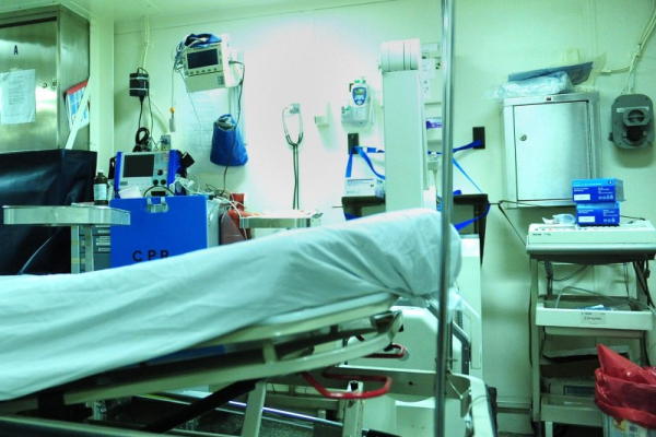 Нове дослідження стверджує, що імплантати мозку, що подають електричні імпульси, можуть полегшити депресію у людей, які не реагують на психіатричні препарати. Фото з архіву: Кевін Дітш/UPI Brain implants that deliver electric pulses can ease depression in people who aren't responding to psychiatric drugs, a new study says. File Photo by Kevin Dietsch/UPI