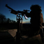 Київ: ППО відбиває атаку дронів.