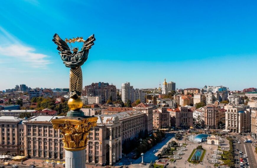 Як по-іншому колись лунав український гімн: зміст другого вірша та причини його вилучення