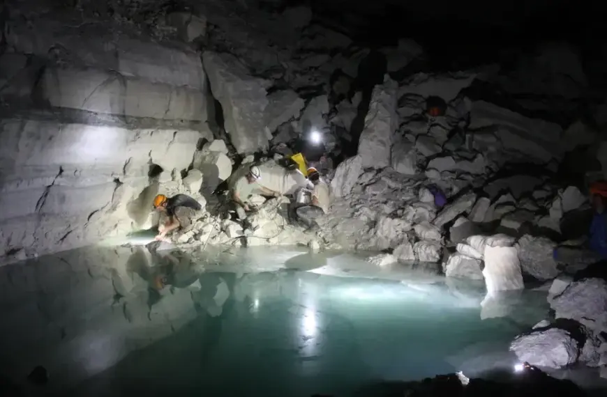 Без сонячного світла: таємниці печери Аялон протягом мільйонів років