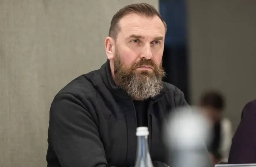 Українські школярі їдуть за кордон після навчання: думка міністра про тривоги.