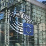 Європарламент заблокує схвалення торгової угоди з Америкою.