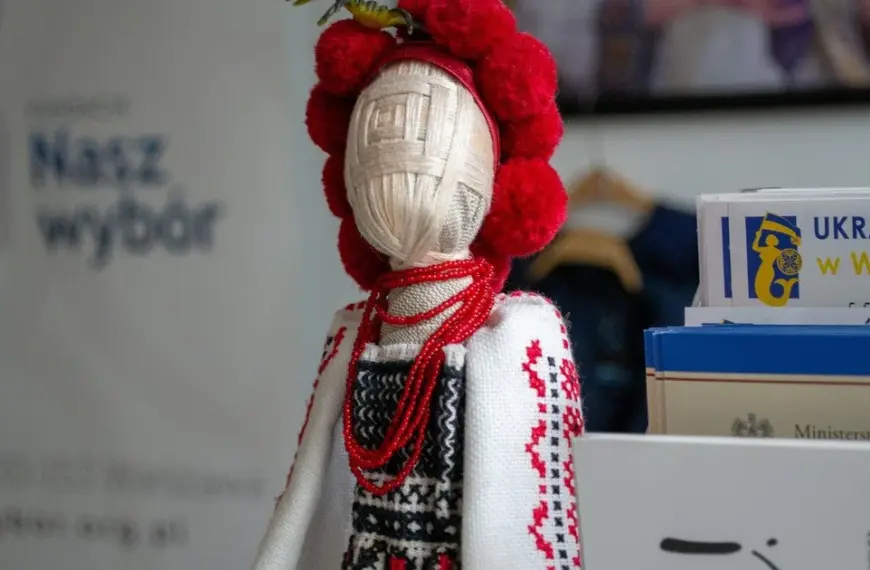 Лялька-мотанка та Берегиня: фахівчиня спростувала вигадки про відомі українські знаки