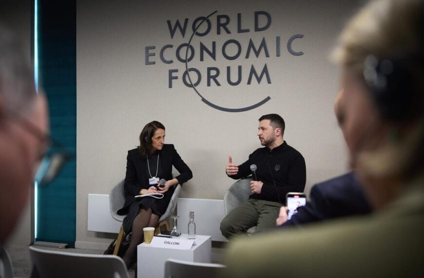 Зеленський заявив, що Україна ніколи не визнає окуповані території частиною Росії