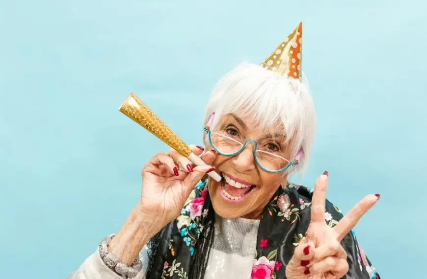 Сторічний рубіж досяжний: науковці відкрили секрет протидії старінню