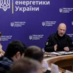 Важкий графік на часі: Шмигаль закликав чесно розподіляти електропостачання.