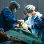 У Харкові прооперували бійця, котрий провів 42 дні з джгутом.