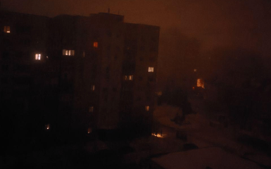Белгород знов занурився у темряву під час ракетної атаки — відео