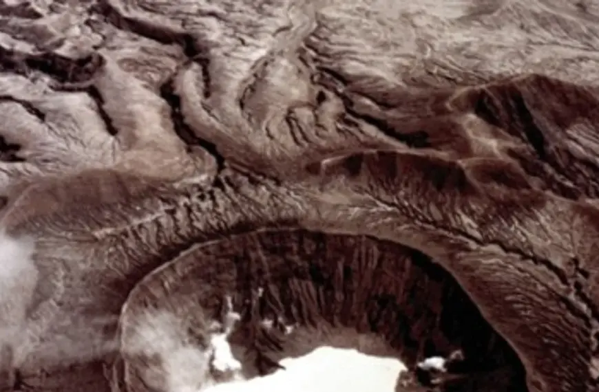 Мексиканський Ель-Чічон, після 4 десятиліть затишшя, демонструє загрозливу активність.