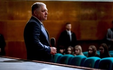 Головна 48 Фіцо поставив Зеленському жорстку умову про енергопостачання.