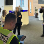 В Києві зловили угрупування, що нелегально вивозило іноземців за кордон,&hellip;