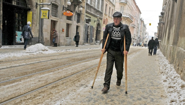 Київ: муніципальним службовцям повідомлено про підозру через неякісне посипання&hellip;