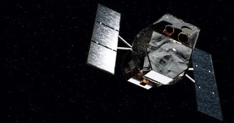 Загроза падіння на Землю у 2026: NASA рятує телескоп Swift 15