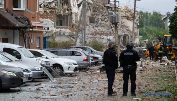 Амстердам жертвує 500 тисяч євро Києву на відновлення енергосистеми.