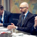 Головна 54 Яценюк у Мюнхені: Україні необхідні ракети великої дальності для стримування…