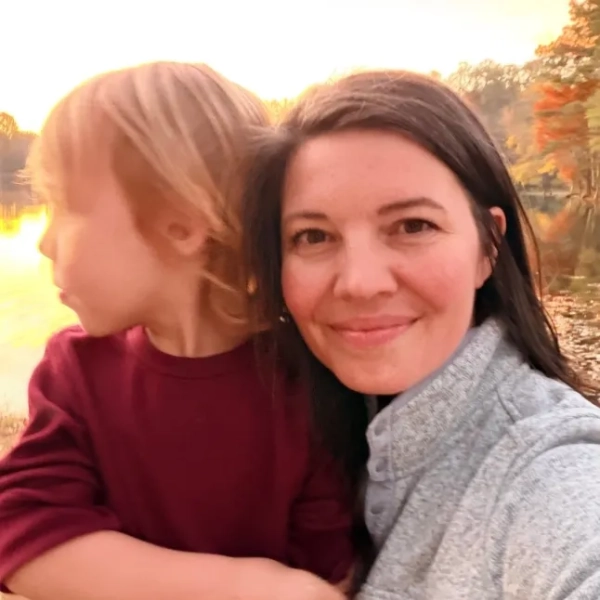 Диво: зниклу 37-річну матір знайшли живою в лікарні за 200 миль звідси 8