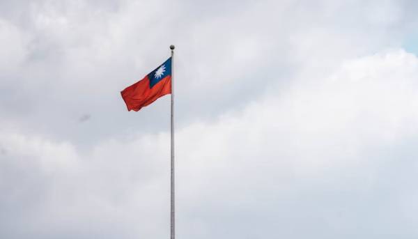 Тайвань стверджує, що неможливо перебазувати 40% чипового виробництва в Америку. 15