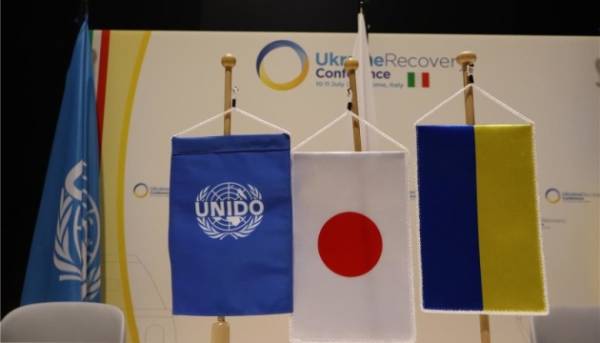 ЮНІДО підписала угоди про фінансування з японськими фірмами для випробування технологій в Україні. 7