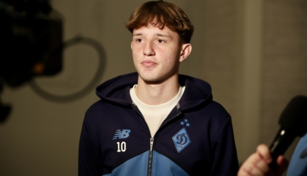 Півзахисник Богдан Редушко продовжив угоду з київським “Динамо”.