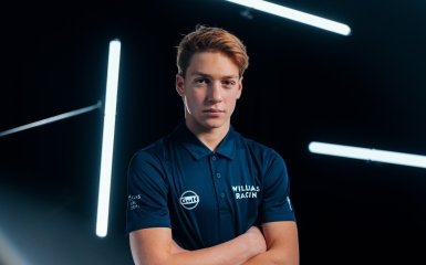 Головна 89 Бондарев, український підліток, тріумфує на UAE4: унікальне досягнення (відео)