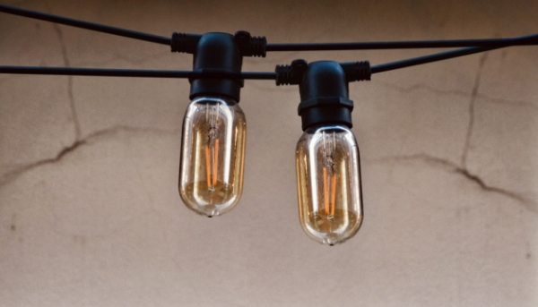 Київ: ДТЕК повідомляє про перехід на графіки стабілізаційних відключень.