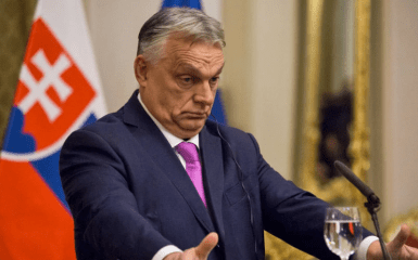 Орбан зухвало звинуватив ЄС і НАТО в підготовці Європи до “масштабної війни”