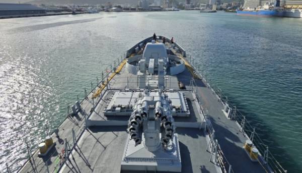 Індія посилає військові судна в Оманську затоку, щоб захистити свої нафтові танкери – Bloomberg 7