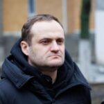 З початку року в Україні відновлено понад мільйон квадратів дорожнього&hellip;