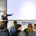 Нафтогаз поінформував закордонних дипломатів про вплив російських ударів по “Дружбі”.