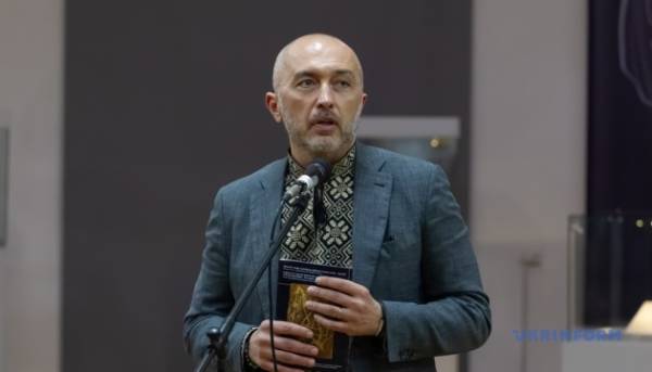 Геополітична нестабільність підіймає долар - Пишний 3 Геополітична нестабільність підіймає долар - Пишний 3