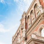 Держбанк просить Будапешт визволити затриманих інкасаторів.