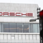 Прибутки Porsche впали на 91%: подальші звільнення.