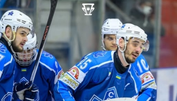 “Сокіл” здолав “Шторм” у півфіналі плей-офф української першості.