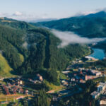 Буковельський готель і кошти з корупції: колишнього митника спіймано на&hellip;