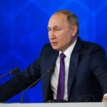 Інсайдери: Путін просить Трампа передати йому 450 кг іранського урану.