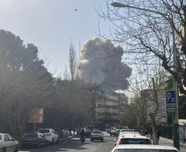 Американо-ізраїльський удар вразив будівлю групи, яка стоїть за обрання…